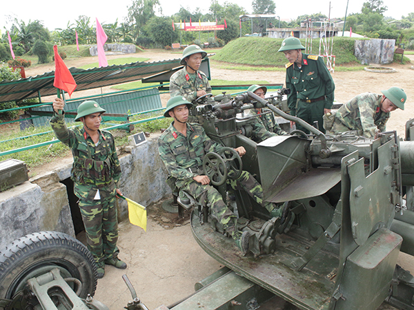 Huấn luyện giỏi để bảo vệ bầu trời Tổ quốc