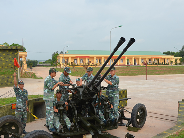 Mẫu mực, tiêu biểu ở Trung đoàn 228