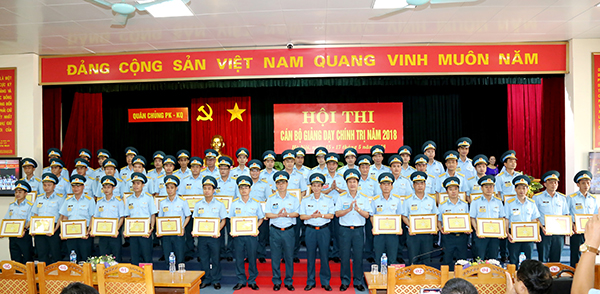 Chặt chẽ, hiệu quả, an toàn và những vấn đề đặt ra