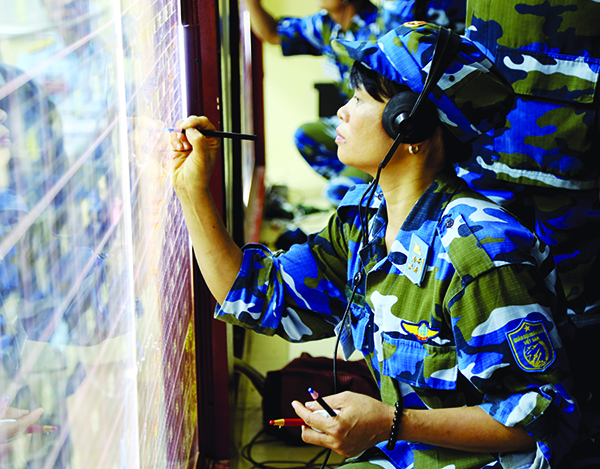 Để chung, riêng vẹn tròn