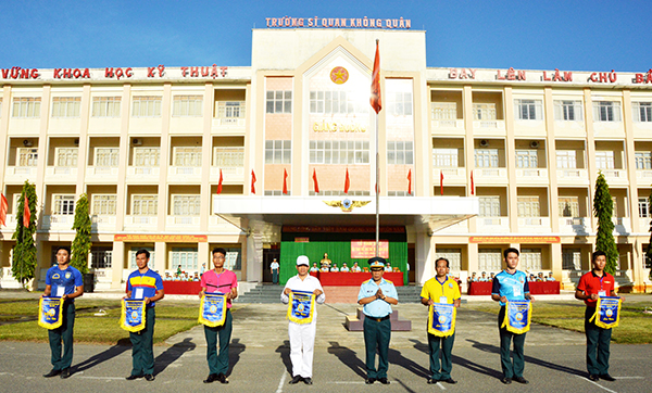 Khai mạc Hội thao Thể dục thể thao Quân chủng Phòng không - Không quân khu vực phía Nam năm 2018