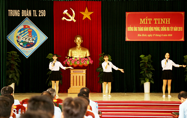 Trung đoàn 250, Sư đoàn 361 tổ chức mít tinh hưởng ứng tháng hành động và phòng chống ma túy năm 2019