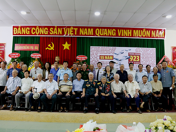Ban liên lạc Cựu chiến binh Trung đoàn Không quân 923 phía Nam tổ chức gặp mặt hướng tới kỷ niệm 55 năm ngày truyền thống Trung đoàn