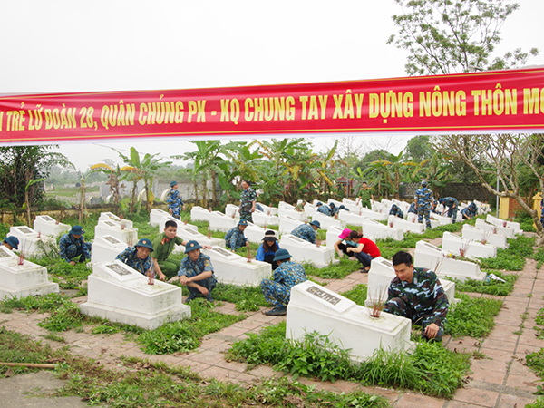 Xây “trận địa” trong lòng nhân dân