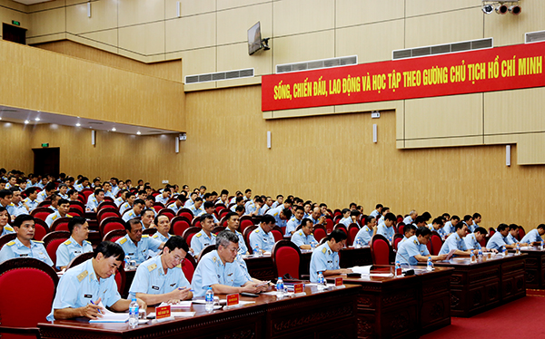 Thường vụ Đảng ủy Quân chủng Phòng không - Không quân thông báo nhanh Kết quả Hội nghị lần thứ 10, BCH Trung ương Đảng (Khóa XII)