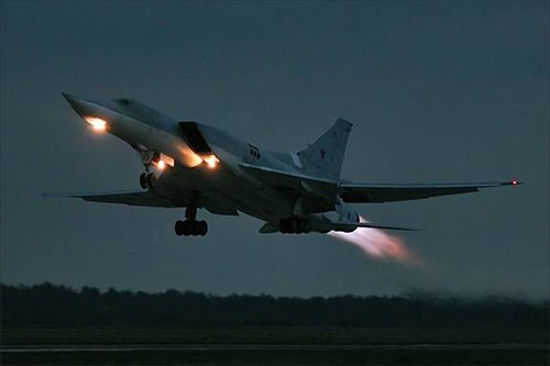 an-do-muon-so-huu-may-bay-nem-bom-sieu-am-tu-22m3