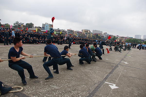 bai-1-can-bo-doan-phai-biet-thiet-ke-to-chuc-hoat-dong