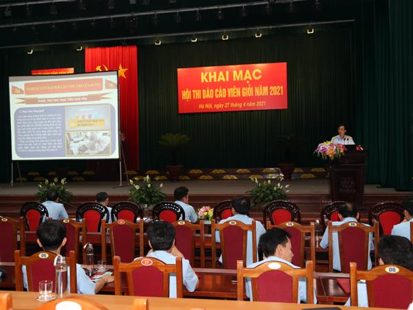 bai-cuoi-nang-cao-ky-nang-thuyet-trinh-truoc-cong-chung
