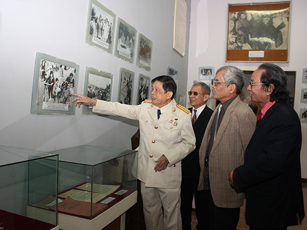 bao-phong-khong-khong-quan-truong-thanh-trong-cuoc-khang-chien-chong-my-cuu-nuoc