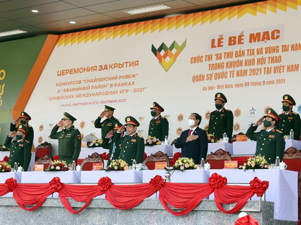 be-mac-cuoc-thi-“xa-thu-ban-tia”-va-“vung-tai-nan”-trong-khuon-kho-army-games-2021-tai-viet-nam