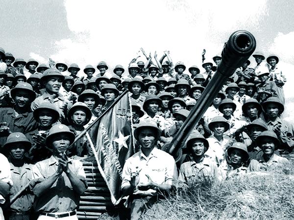 bo-doi-phao-cao-xa-viet-nam-phat-trien-tu-khong-den-co