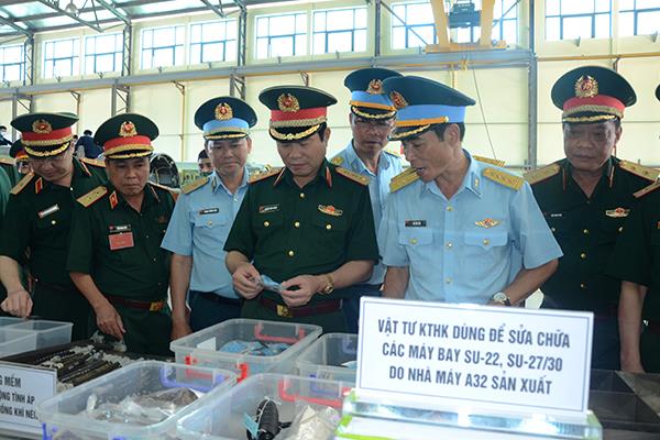 bo-quoc-phong-kiem-tra-nha-may-a32