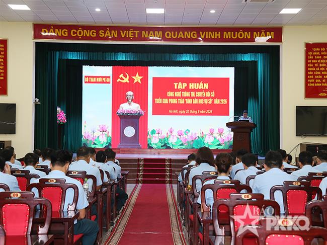 bo-tham-muu-quan-chung-phong-khong-khong-quan-tap-huan-cong-nghe-thong-tin-chuyen-doi-so-trien-khai-phong-trao-binh-dan-hoc-vu-so-nam-2026