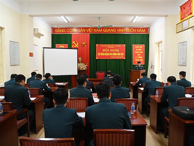 bo-tham-muu-quan-chung-phong-khong-khong-quan-tap-huan-nganh-dan-duong-nam-2025