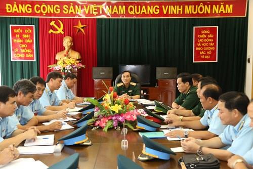 bo-tong-tham-muu-kiem-tra-cong-tac-chuan-bi-bay-ban-nem-bom-cua-quan-chung-pk-kq