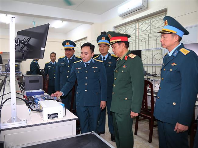 bo-tong-tham-muu-kiem-tra-cong-tac-giao-duc-dao-tao-va-xay-dung-chinh-quy-tai-truong-cao-dang-ky-thuat-phong-khong-khong-quan