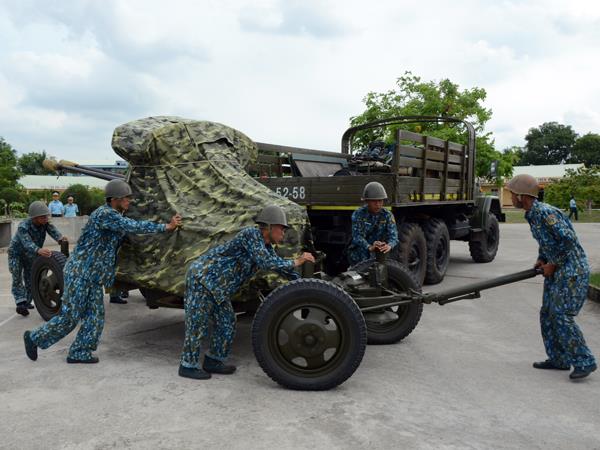 bo-tong-tham-muu-kiem-tra-luyen-tap-chuyen-trang-thai-san-sang-chien-dau-tai-su-doan-367-va-su-doan-370