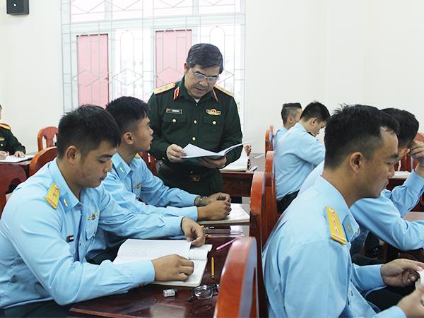 bo-tong-tham-muu-kiem-tra-cong-tac-giao-duc-dao-tao-va-xay-dung-chinh-quy-tai-truong-trung-cap-ky-thuat-pk-kq
