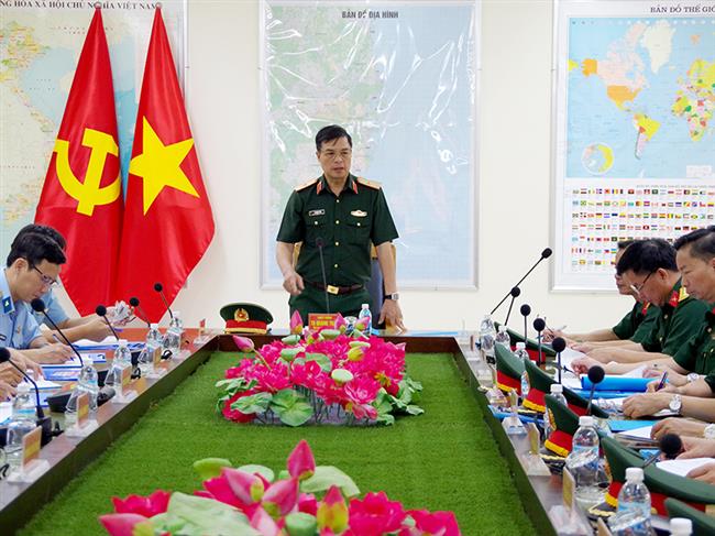 bo-tong-tham-muu-quan-doi-nhan-dan-viet-nam-kiem-tra-cong-tac-chuan-bi-huan-luyen-nam-2025-tai-su-doan-377