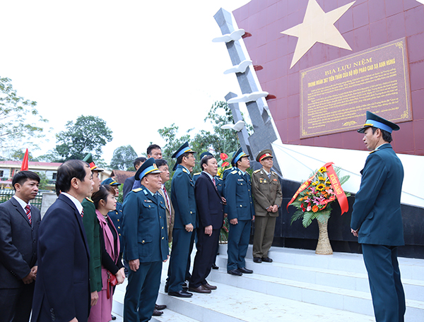 boc-nhieu-am-ap-nghia-tinh