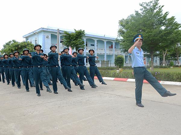 buoc-truong-thanh-cua-chien-si-moi
