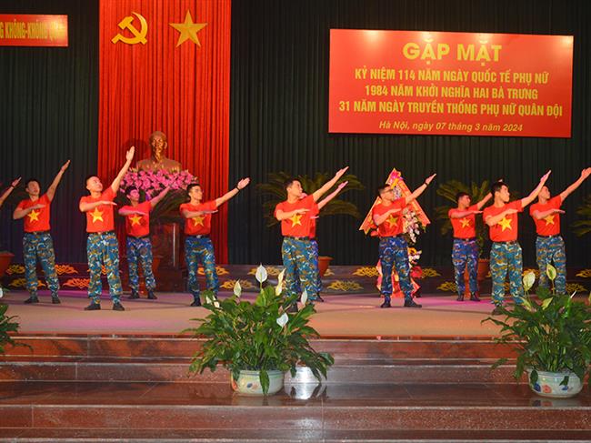 cac-co-quan-don-vi-trong-quan-chung-phong-khong-khong-quan-gap-mat-ky-niem-114-nam-ngay-quoc-te-phu-nu-8-3