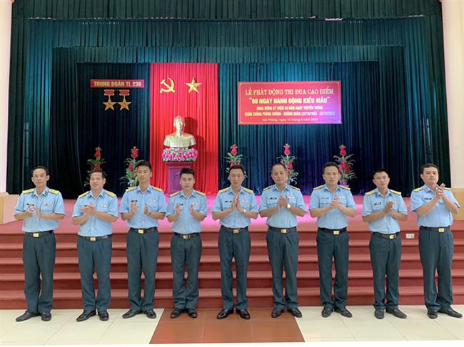 cac-co-quan-don-vi-phat-dong-thi-dua-cao-diem-chao-mung-ky-niem-60-nam-ngay-truyen-thong-quan-chung-pk-kq