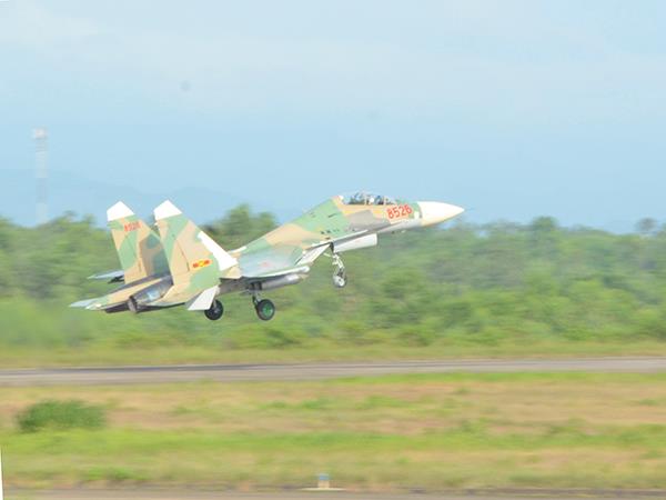 cac-don-vi-thuoc-su-doan-372-to-chuc-ban-bay-can-bo-dau-xuan-canh-ty-2020
