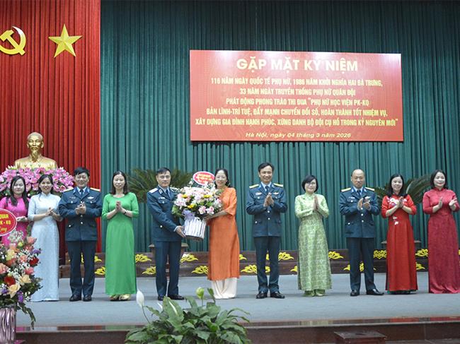 cac-don-vi-trong-quan-chung-phong-khong-khong-quan-to-chuc-gap-mat-ky-niem-116-nam-ngay-quoc-te-phu-nu-8-3