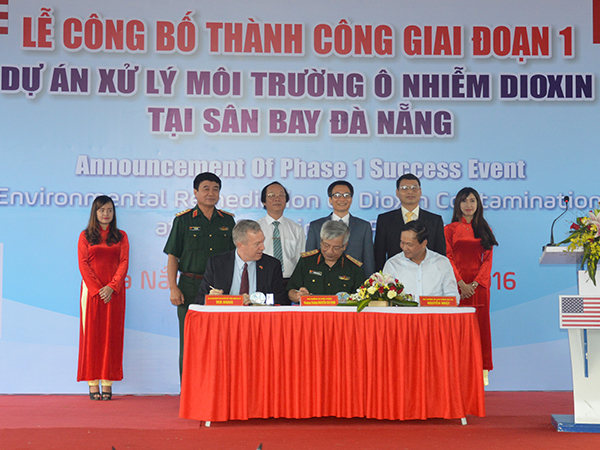 cong-bo-thanh-cong-giai-doan-1-du-an-xu-ly-moi-truong-o-nhiem-dioxin-tai-san-bay-da-nang