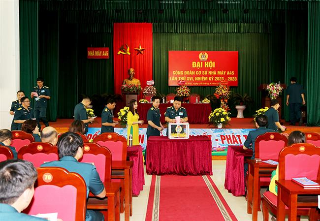 cong-doan-co-so-nha-may-a45-to-chuc-dai-hoi-nhiem-ky-2023-2028