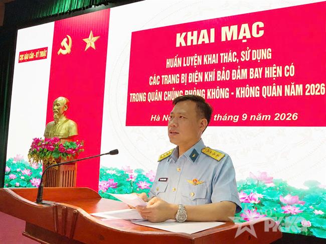 cuc-hau-can-ky-thuat-quan-chung-pk-kq-huan-luyen-khai-thac-su-dung-trang-bi-dien-khi-bao-dam-bay