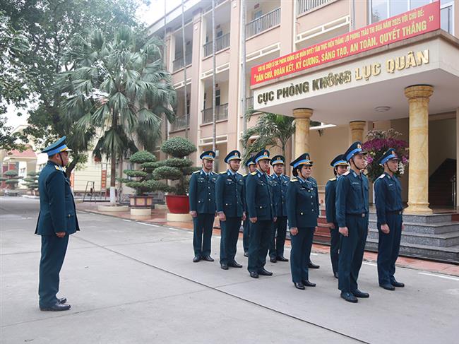 cuc-phong-khong-luc-quan-to-chuc-hoi-thao-dieu-lenh-va-cong-tac-chuan-bi-huan-luyen-nam-2025