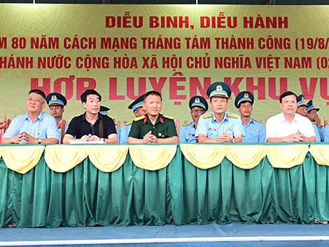 dai-hoc-bach-khoa-ha-noi-tham-dong-vien-can-bo-chien-si-quan-chung-pk-kq-tham-gia-thuc-hien-nhiem-vu-a80