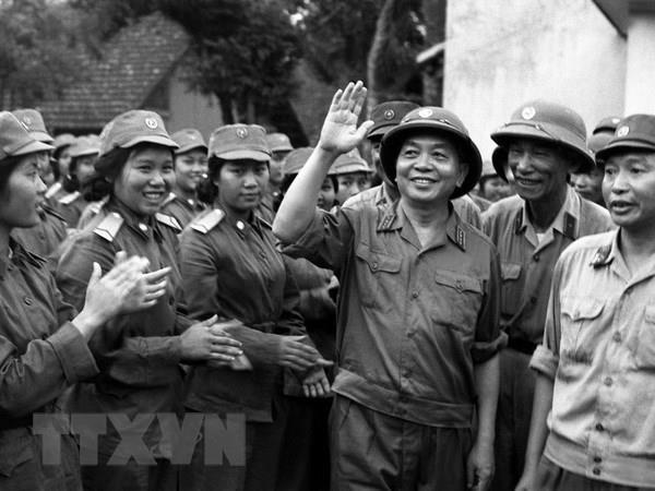 dai-tuong-vo-nguyen-giap-nguoi-anh-ca-cua-quan-doi-nhan-dan-viet-nam