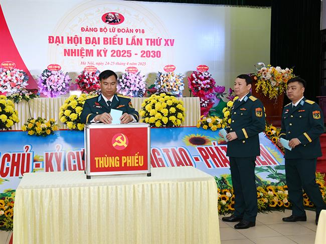 dang-bo-lu-doan-918-to-chuc-dai-hoi-dai-bieu-lan-thu-xv-nhiem-ky-2025-2030