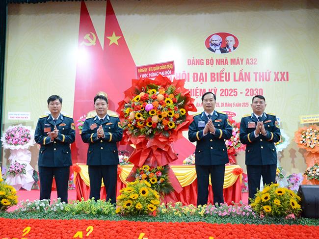 dang-bo-nha-may-a32-to-chuc-dai-hoi-dai-bieu-nhiem-ky-2025-2030