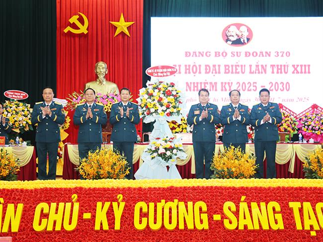 dang-bo-su-doan-370-to-chuc-thanh-cong-dai-hoi-dai-bieu-lan-thu-xiii-nhiem-ky-2025-2030