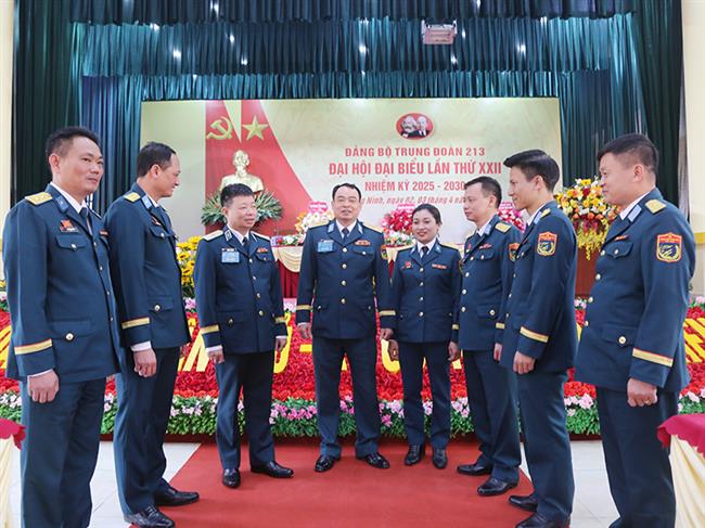 dang-bo-trung-doan-213-to-chuc-thanh-cong-dai-hoi-dai-bieu-nhiem-ky-2025-2030