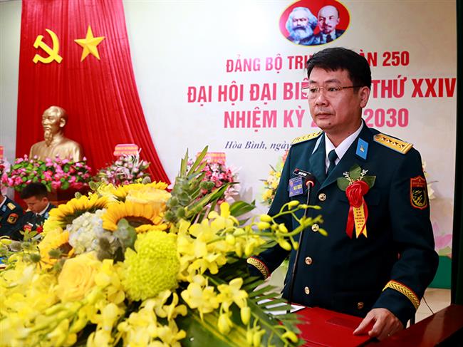 dang-bo-trung-doan-ten-lua-250-to-chuc-thanh-cong-dai-hoi-dai-bieu-lan-thu-xxiv-nhiem-ky-2025-2030