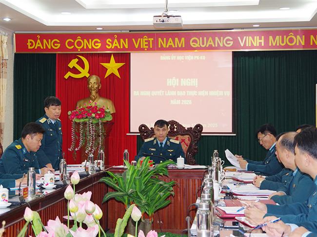 dang-uy-hoc-vien-phong-khong-khong-quan-ra-nghi-quyet-lanh-dao-thuc-hien-nhiem-vu-nam-2026