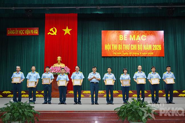dang-uy-hoc-vien-phong-khong-khong-quan-to-chuc-hoi-thi-bi-thu-chi-bo-nam-2026
