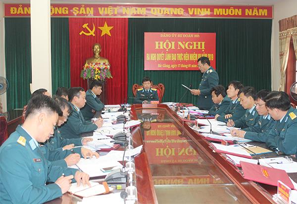 dang-uy-su-doan-365-ra-nghi-quyet-lanh-dao-nhiem-vu-nam-2019