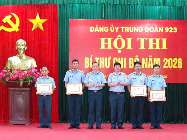 dang-uy-trung-doan-923-to-chuc-thanh-cong-hoi-thi-bi-thu-chi-bo-nam-2026