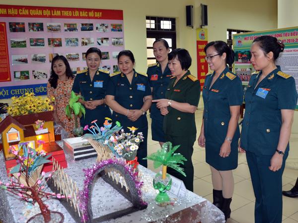 dau-an-tu-nhung-phong-trao-thi-dua-cua-phu-nu-quan-chung-phong-khong-khong-quan