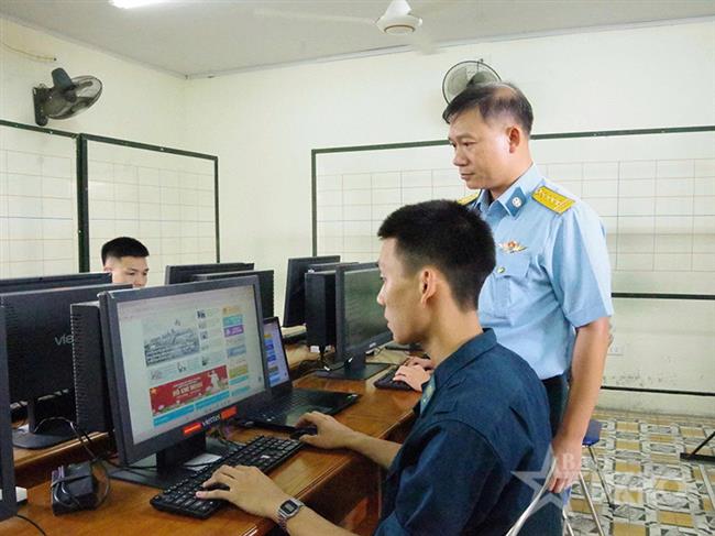 lu-doan-thong-tin-26-day-manh-chuyen-doi-so-nang-cao-chat-luong-bao-dam-thong-tin-lien-lac