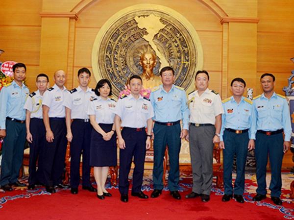 quan-chung-pk-kq-trao-doi-chuyen-mon-ve-cuu-ho-duong-khong-voi-luc-luong-tu-ve-tren-khong-nhat-ban