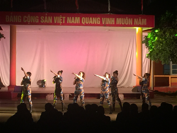 doan-van-cong-pk-kq-bieu-dien-phuc-vu-bo-doi
