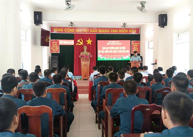 don-vi-dia-phuong-gia-dinh-diem-tua-cho-chien-si-moi
