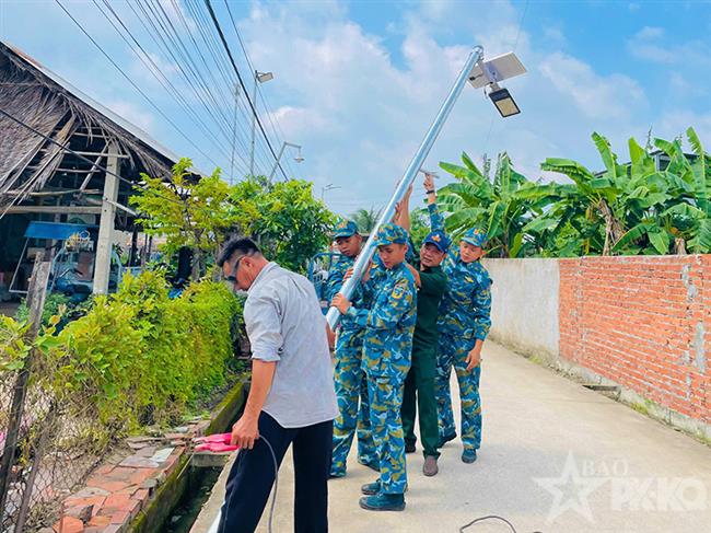 gan-ket-tinh-quan-dan-tu-nhung-viec-lam-thiet-thuc